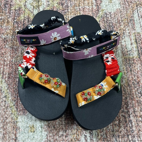 Kurt Geiger Mini Orion Platform Sandals Printed Straps Girls Size 3 - Picture 2 of 9